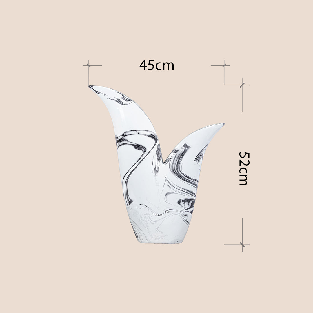 Wings of Serenity – The Vase