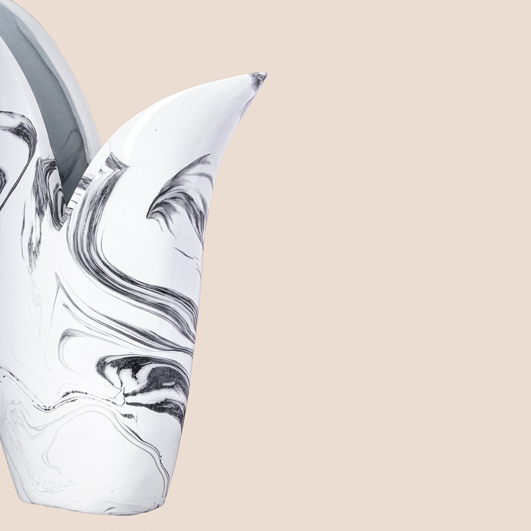 Wings of Serenity – The Vase