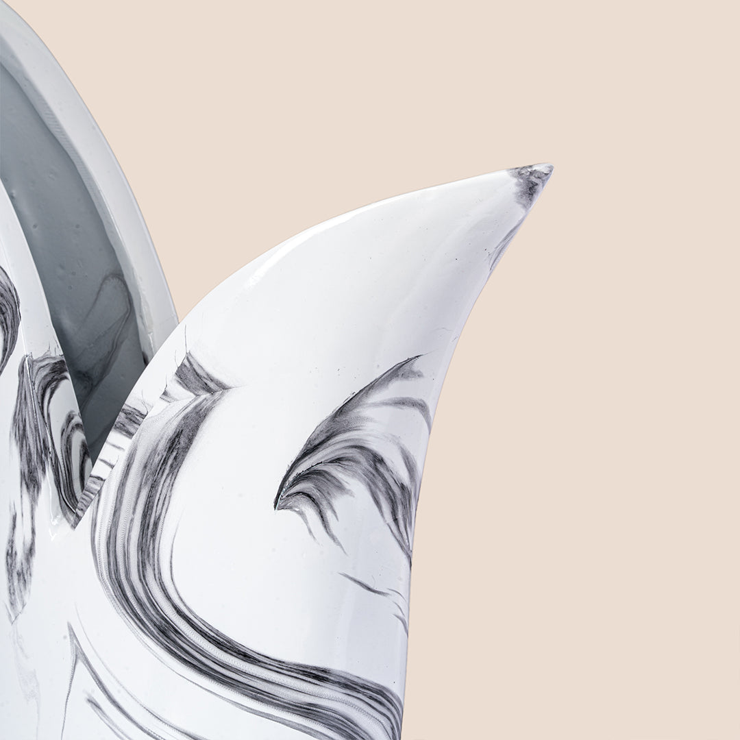 Wings of Serenity – The Vase