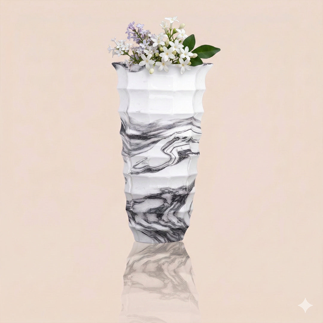 Aurelia Strata & Sootra - Vase Set