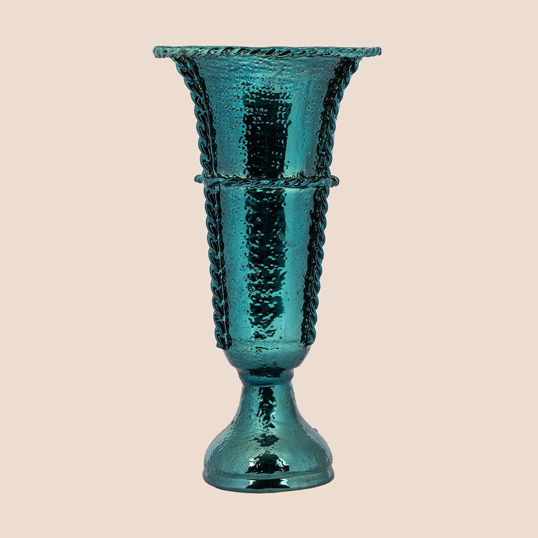 Tides of Unity – The Vase