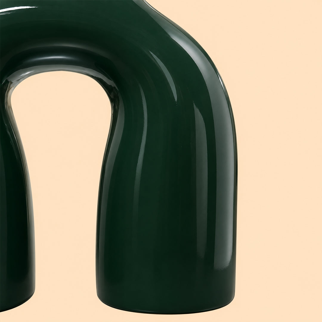 The Arched Embrace - Scented Candles
