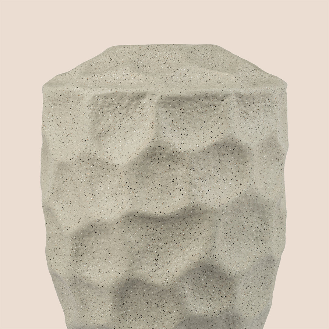 Alba Grande - The Vase
