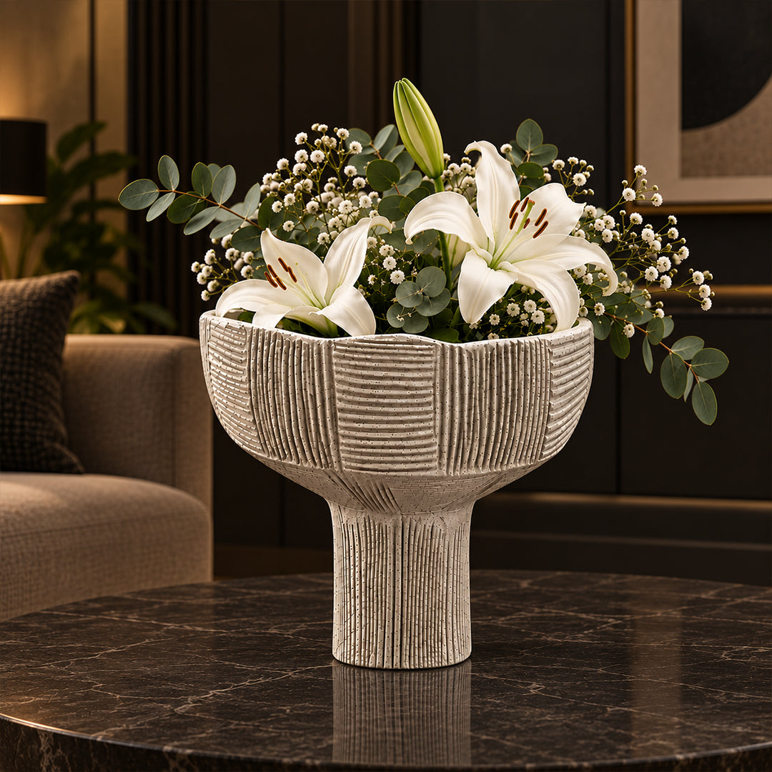Obsidian Bloom - Vase