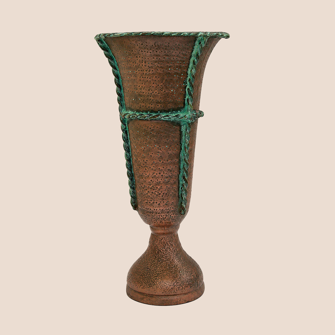 Tides of Unity – The Vase