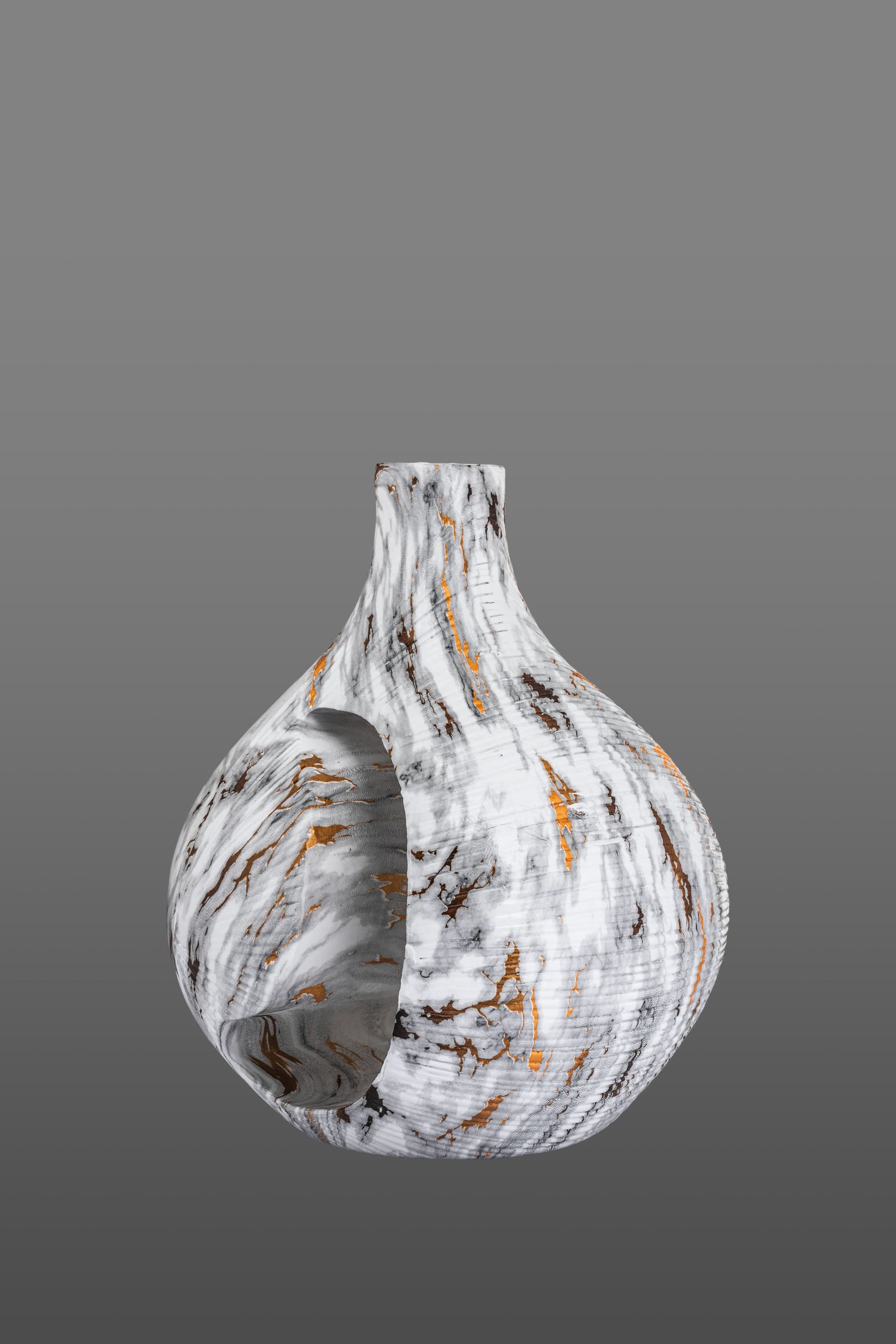 Womb of Silence - Vase