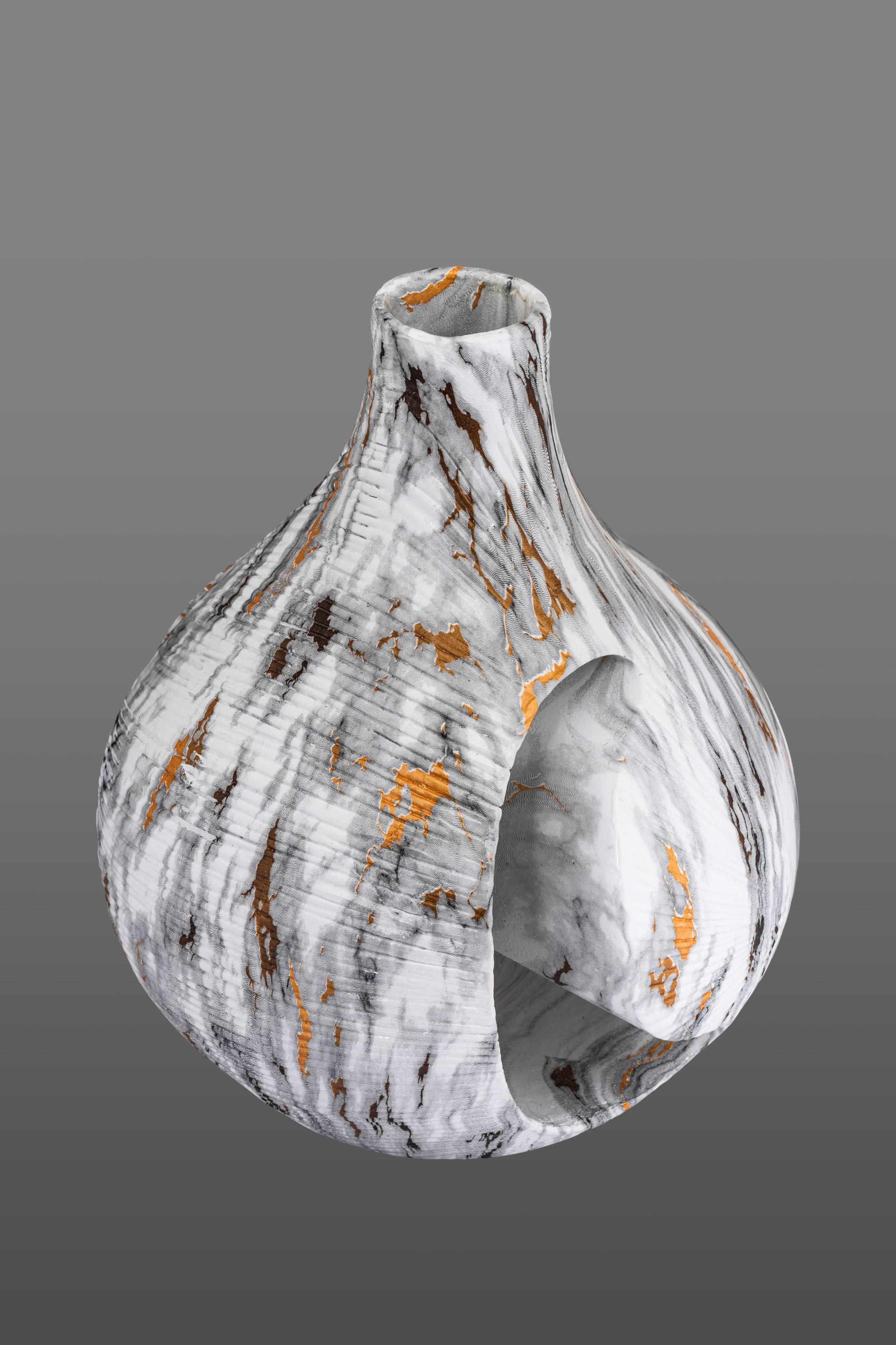Womb of Silence - Vase
