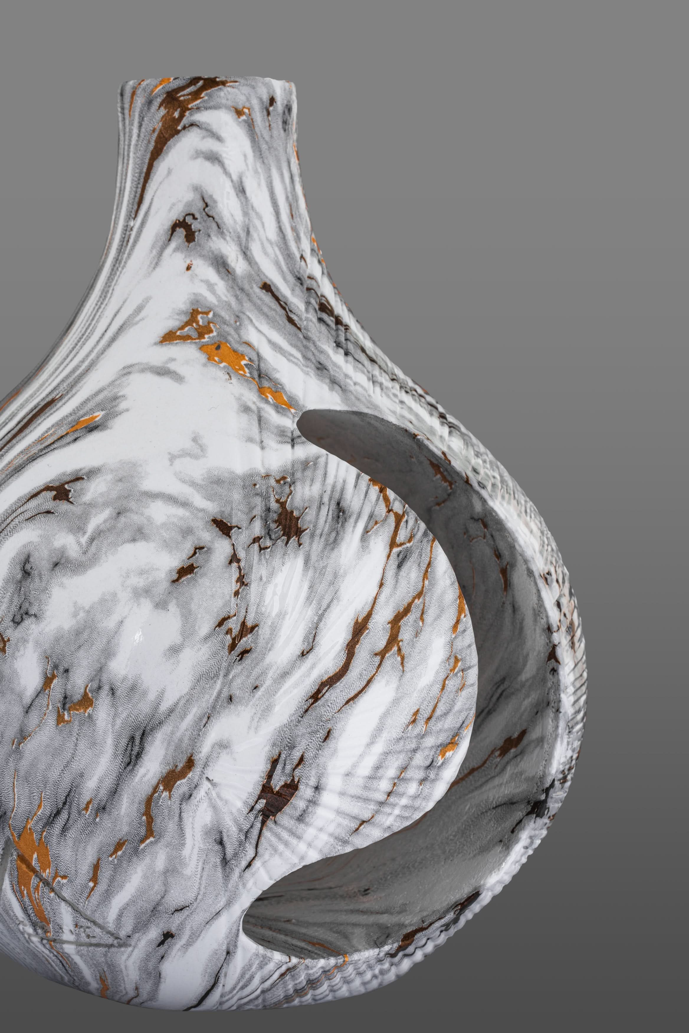 Womb of Silence - Vase