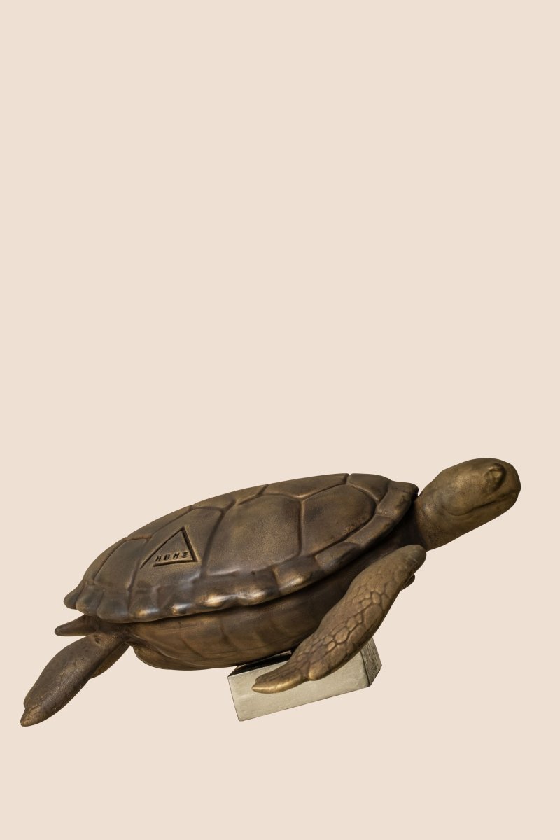 The Symbol of Steadfastness - Sculpture - ACad Home