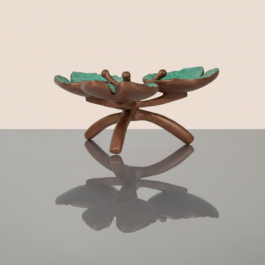 Elysian Leaf Cluster & Emerald Lotus Platter - Décor Tray Set