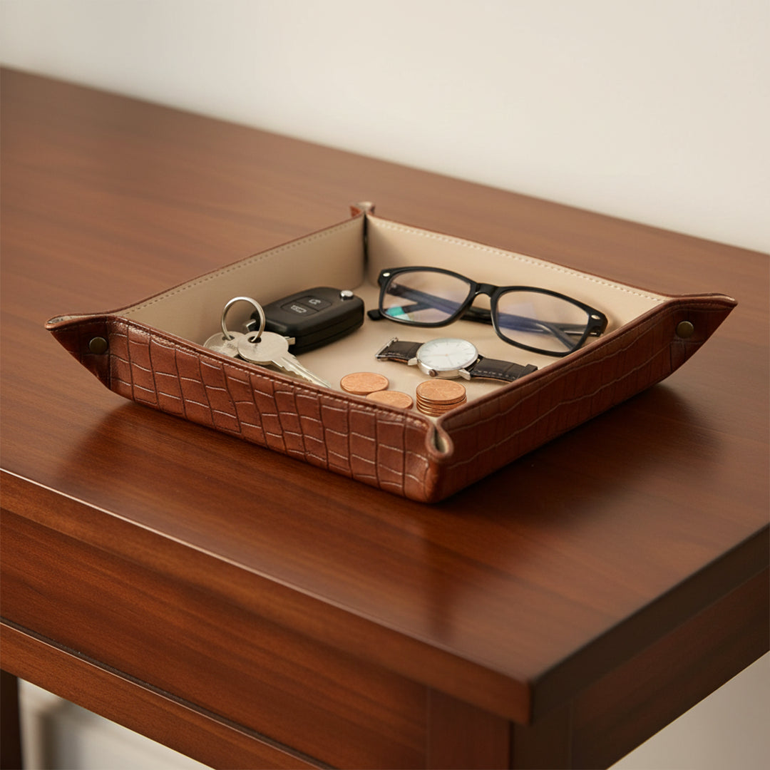 Classic Square Leather Tray