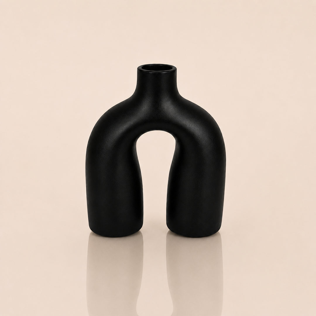 The Arched Embrace - Scented Candles