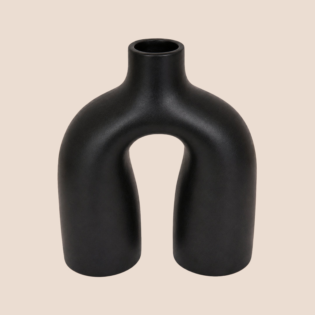 The Arched Embrace - Scented Candles