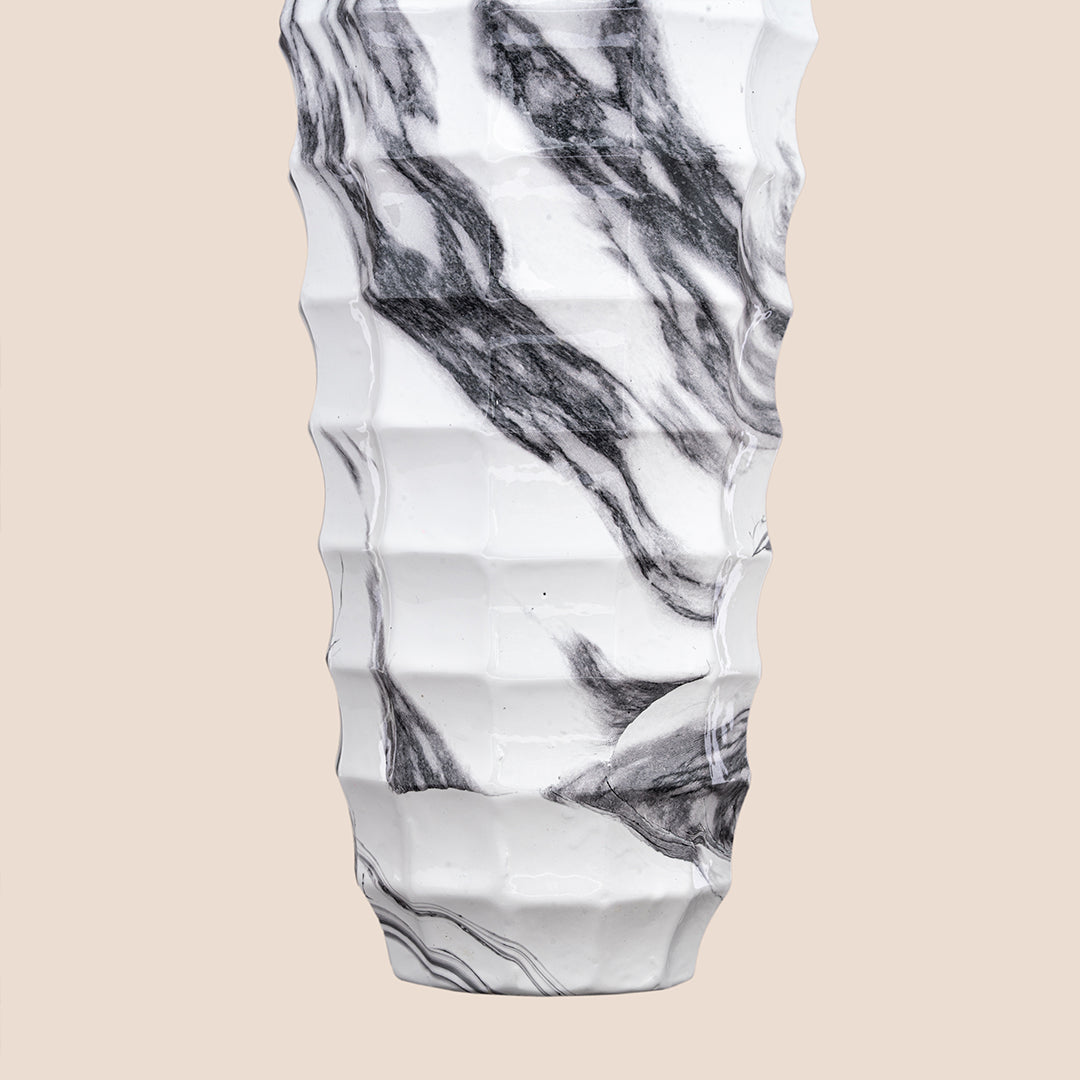 Aurelia Strata & Sootra - Vase Set