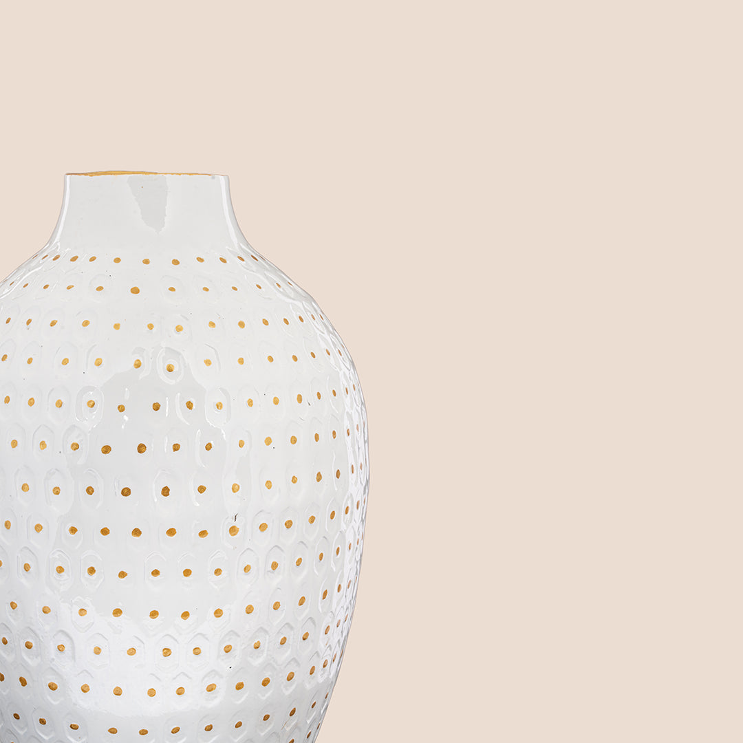 Aurora Dotted Elegance - The Vase