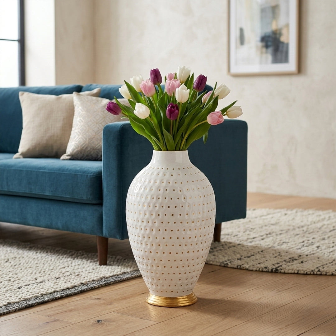 Aurora Dotted Elegance - The Vase