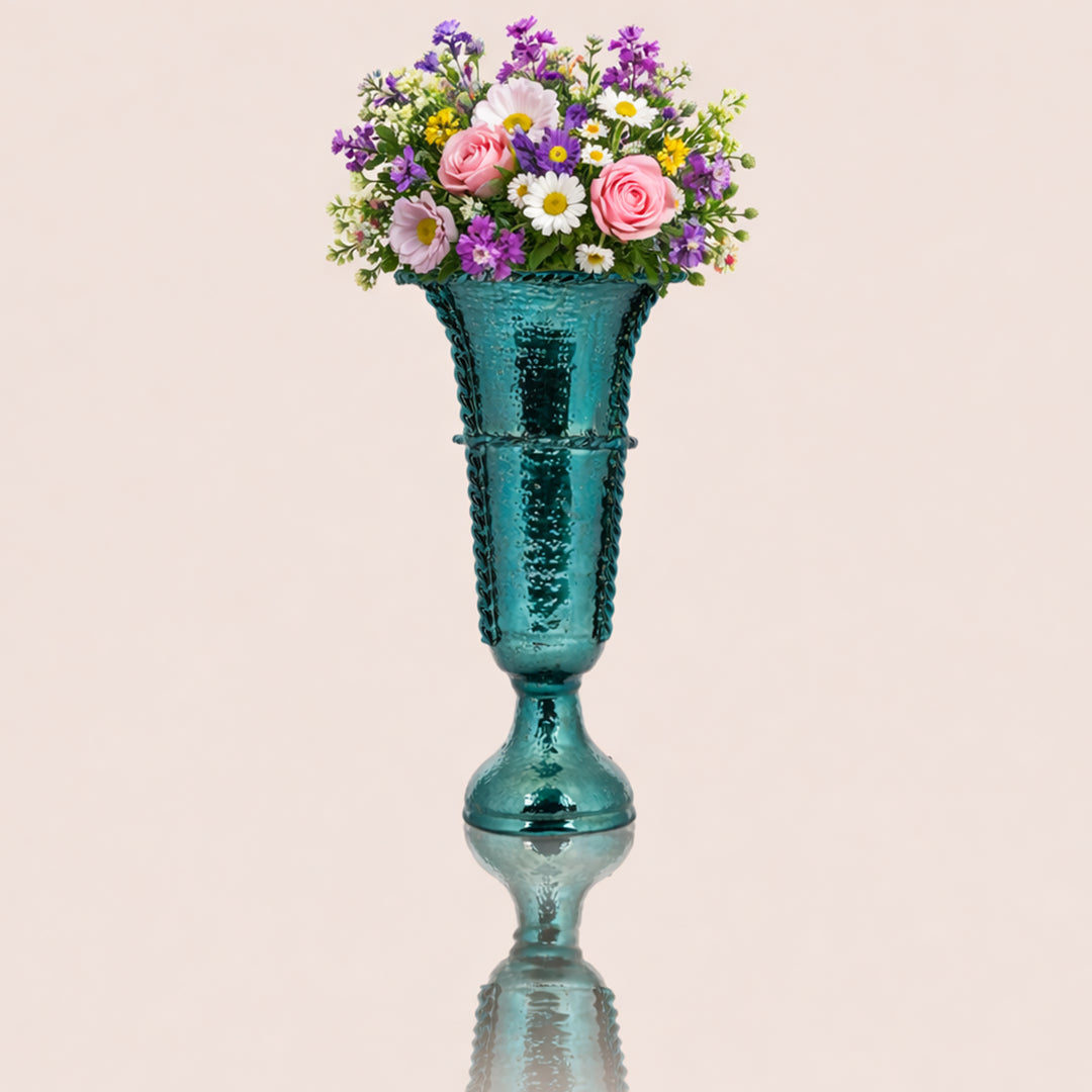 Tides of Unity – The Vase