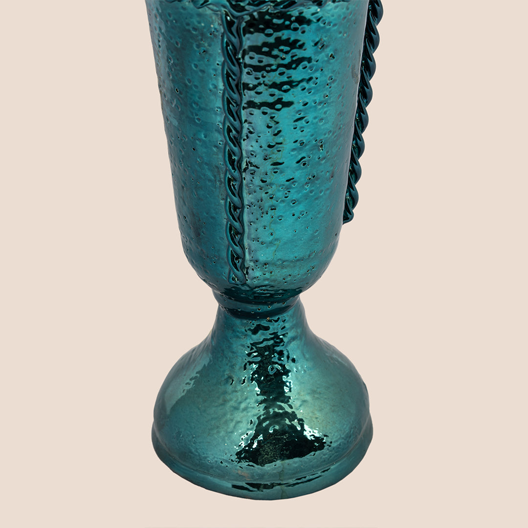 Tides of Unity – The Vase