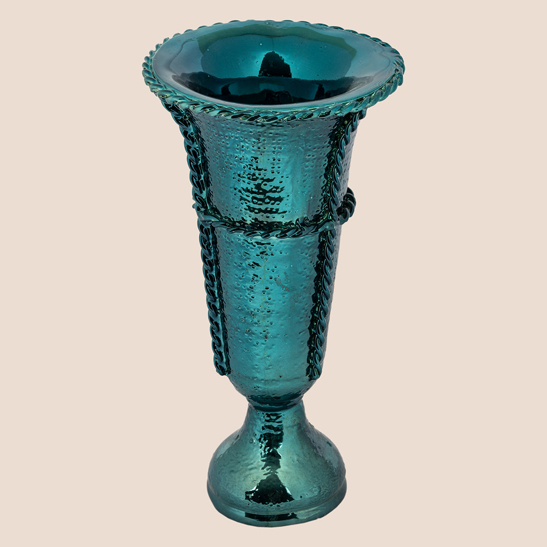 Tides of Unity – The Vase