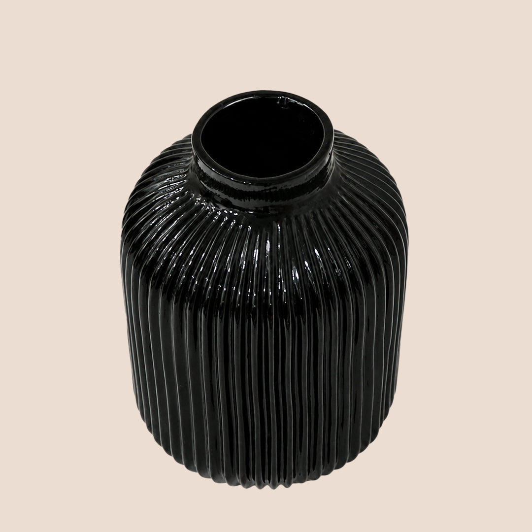 Obsidian Ribbed Elegance - The Vase