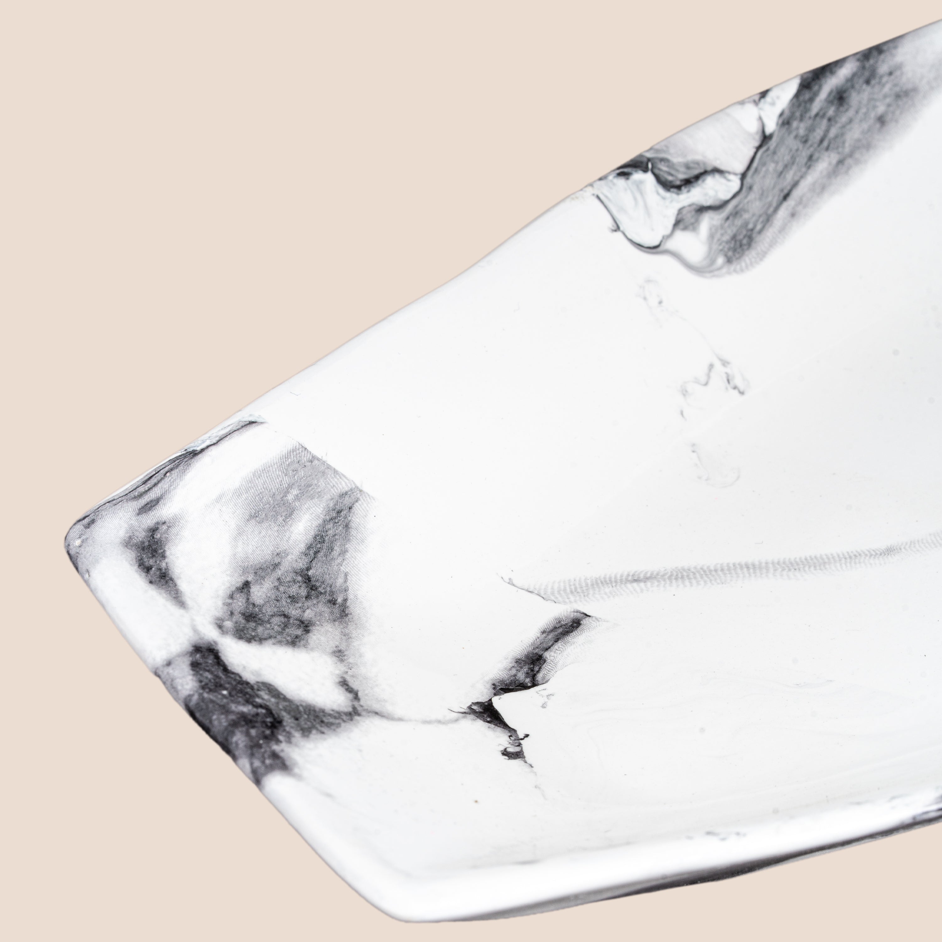 Aureon Oval & Marquina Edge Platter- Décor Tray Set