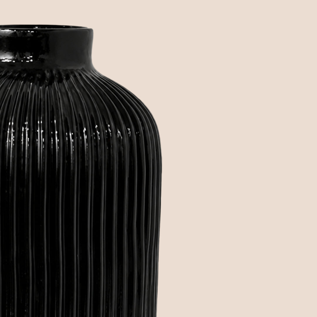 Obsidian Ribbed Elegance - The Vase