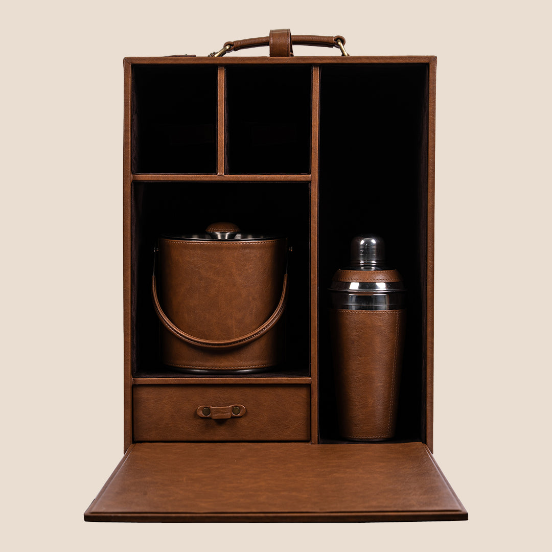 Legacy Liquor Leather Chest- Barware Set