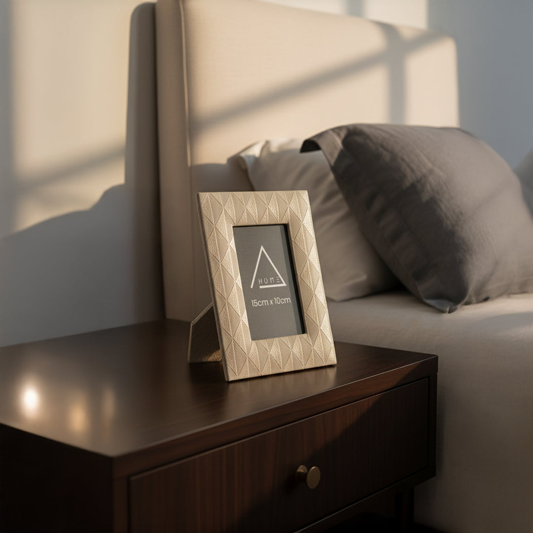 The Geometric Gallery