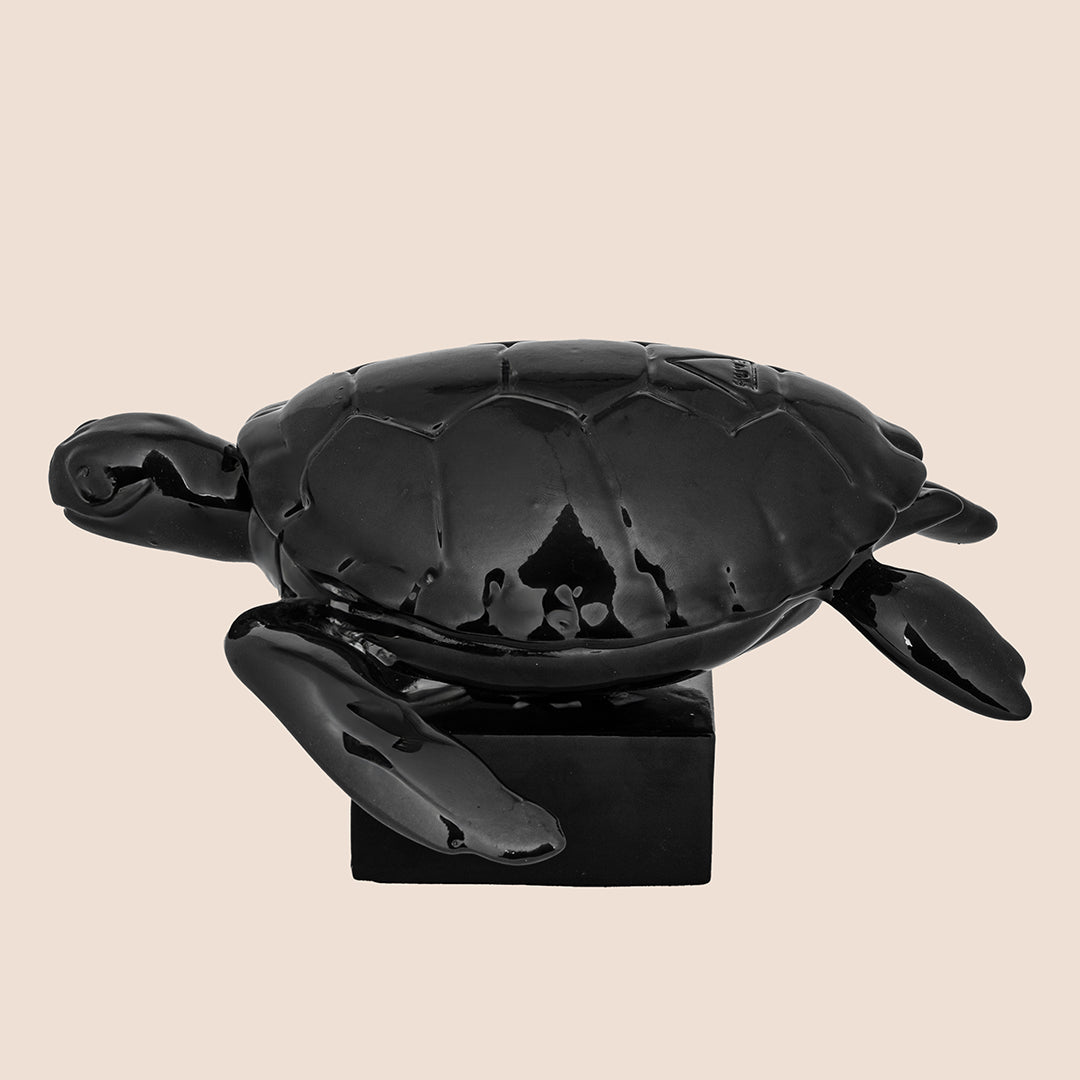 The Symbol Of Steadfastness - Sculpture Set