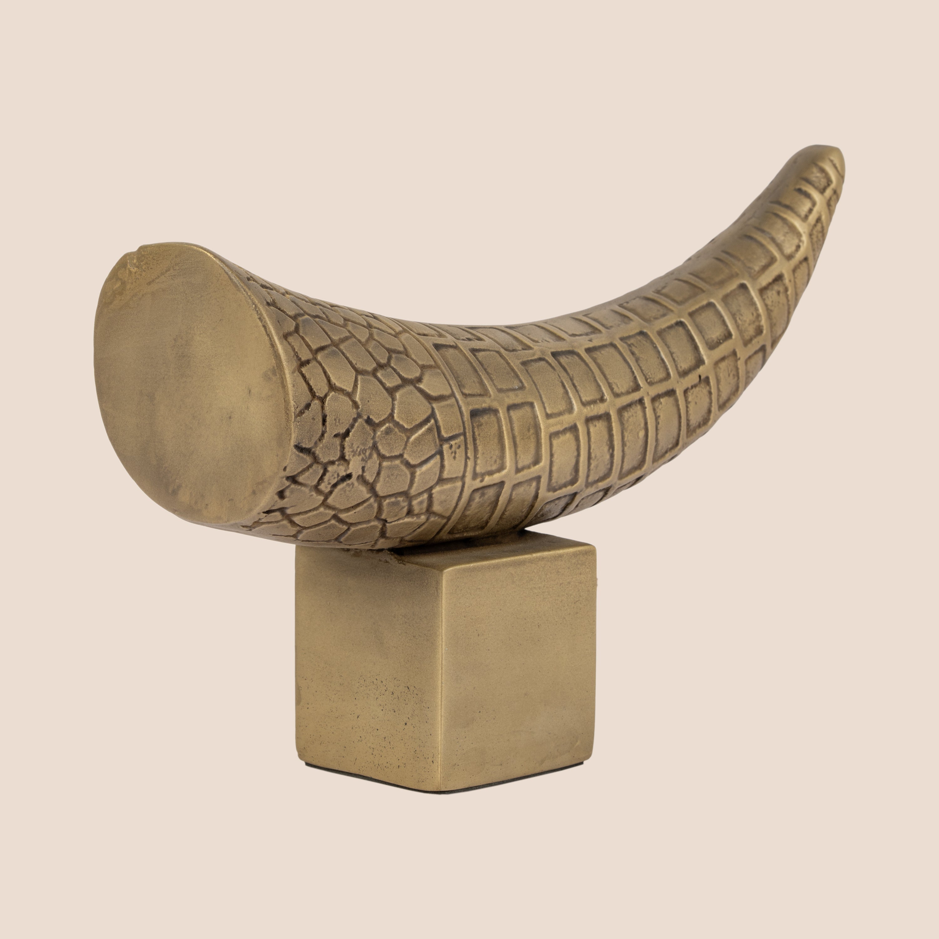 Lunaris Arc- Sculpture