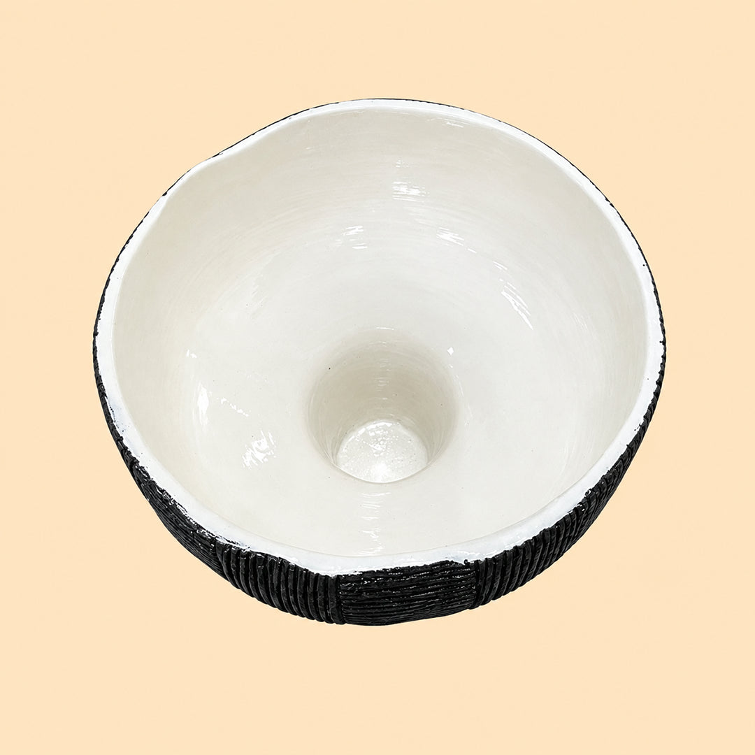 Obsidian Bloom - Vase
