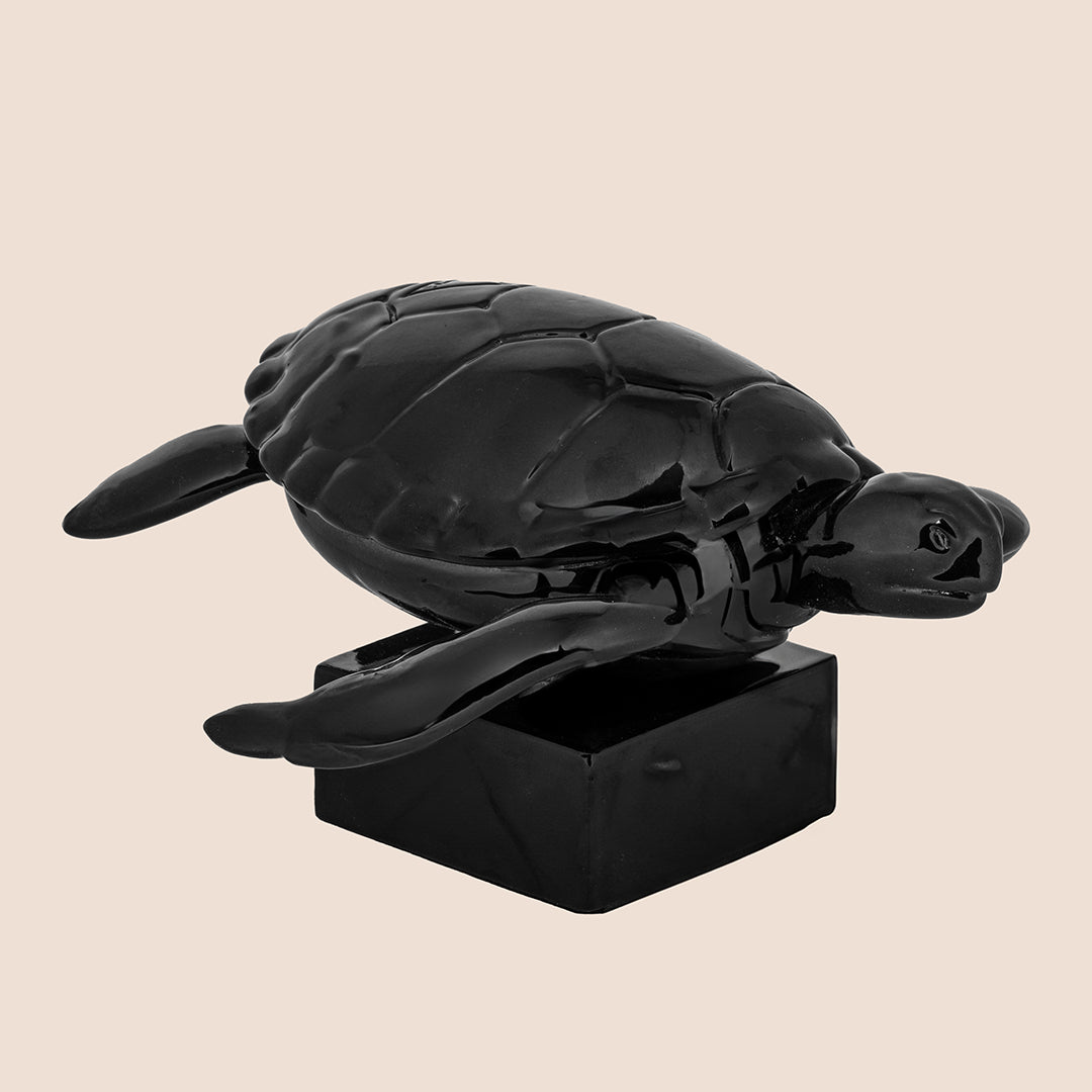 The Symbol Of Steadfastness - Sculpture Set