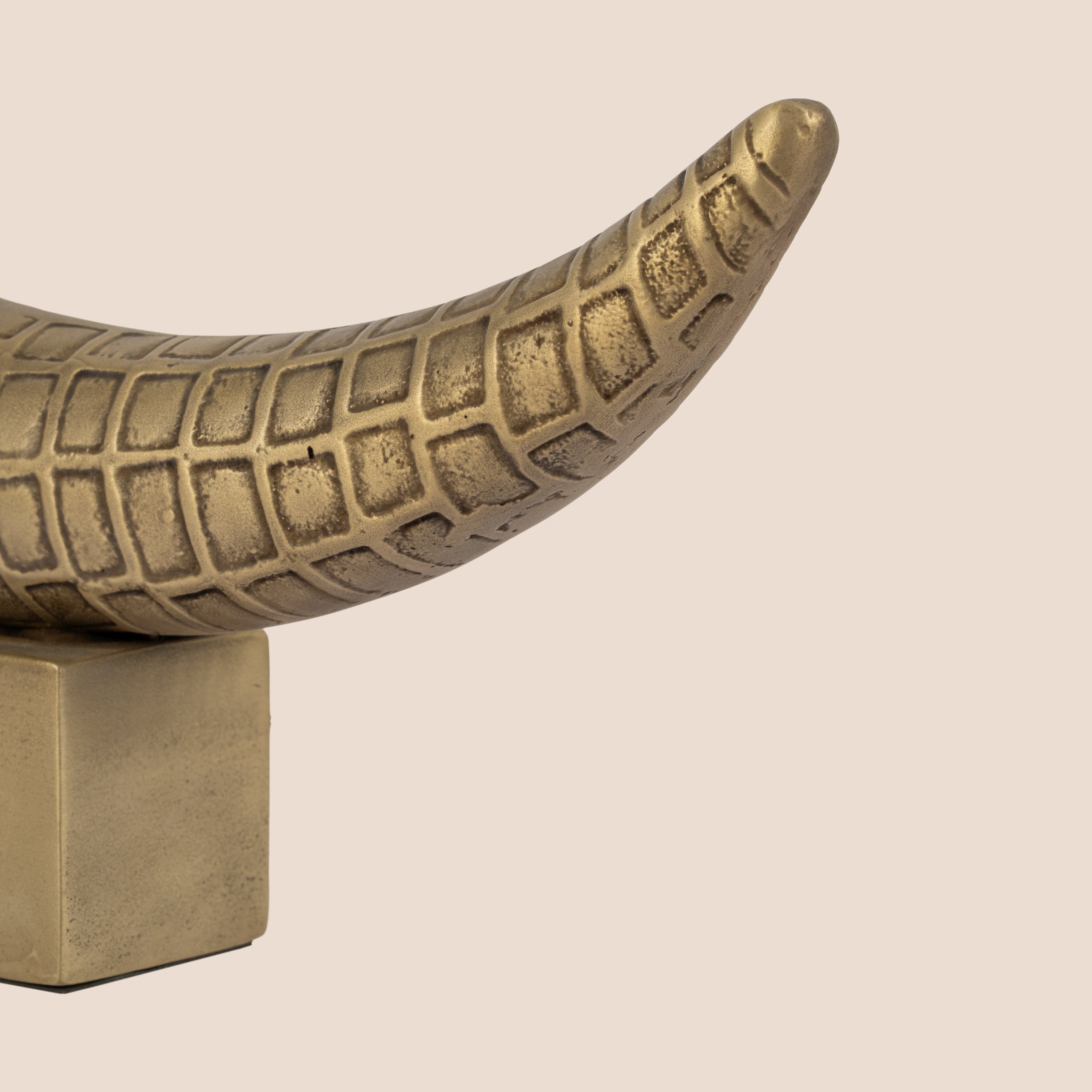 Lunaris Arc- Sculpture