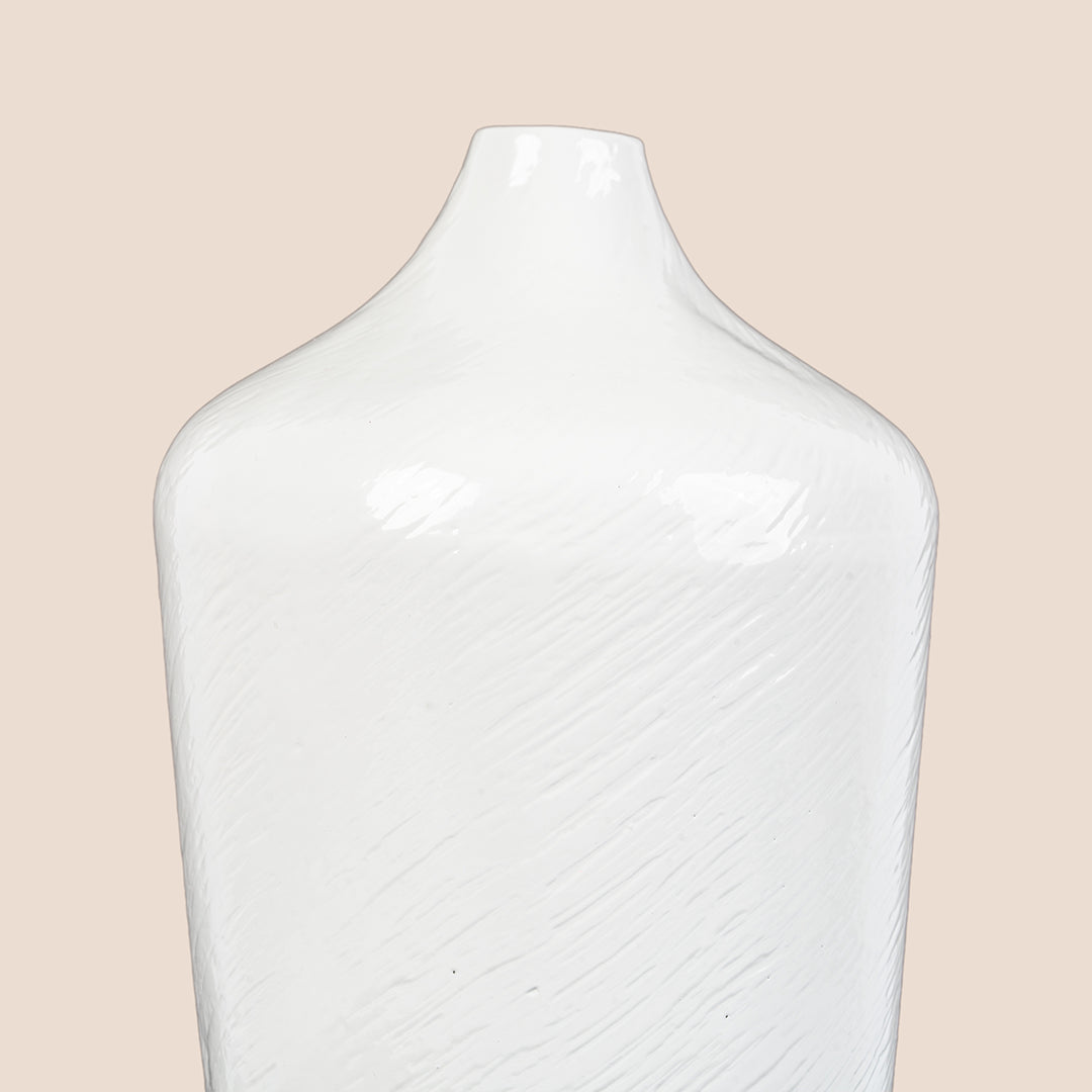 Ivory Silhouette (Medium) - The Vase