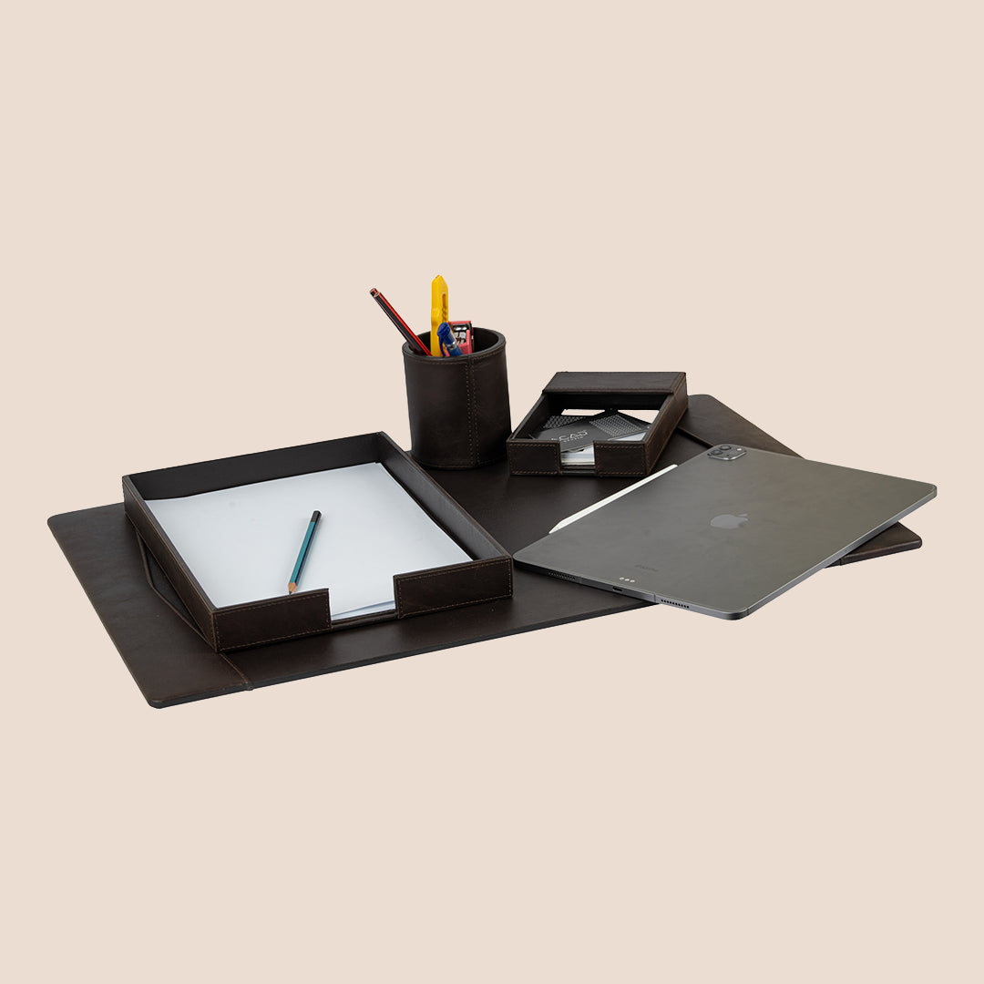 Desk Harmony- Rakhi Gift Set
