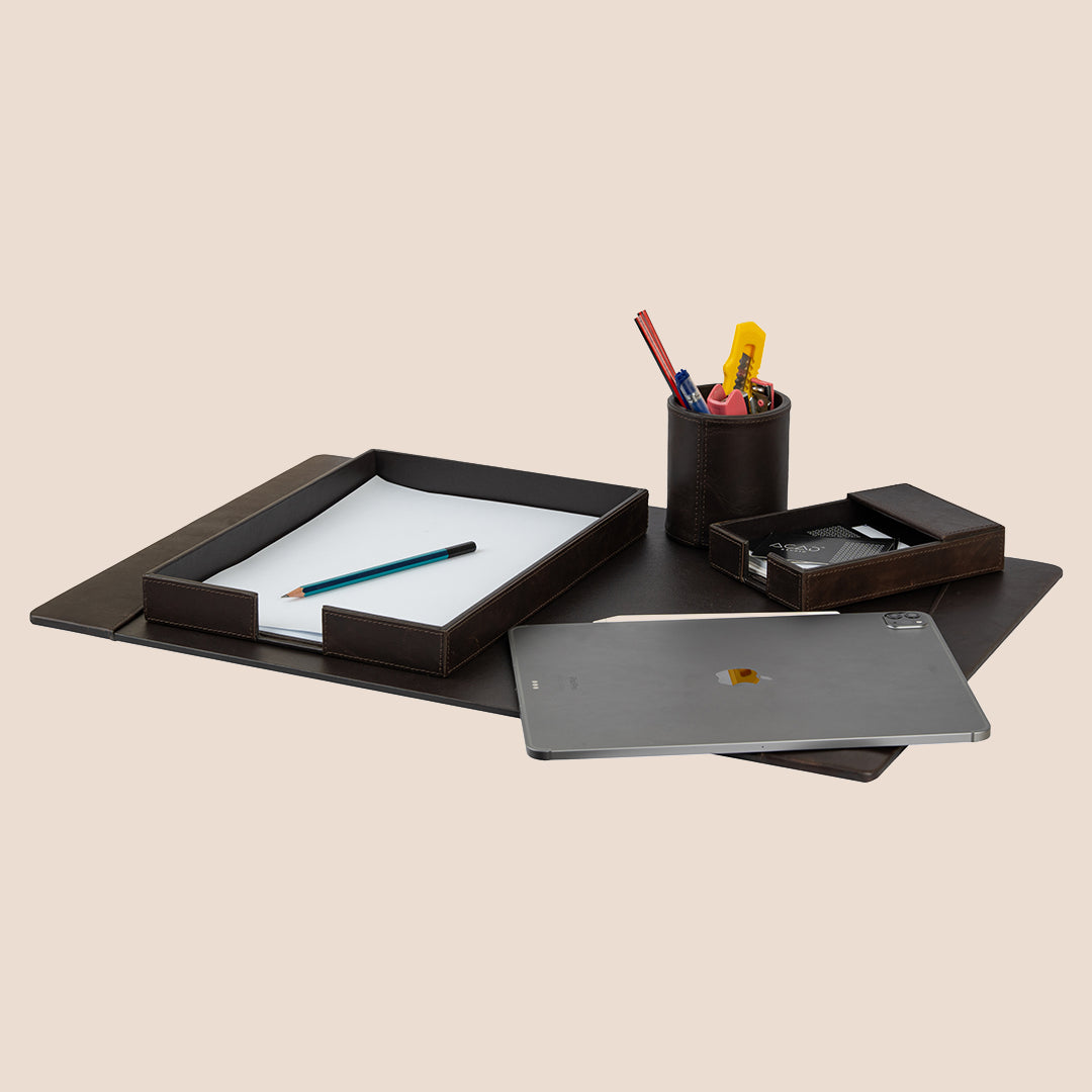 Desk Harmony- Rakhi Gift Set