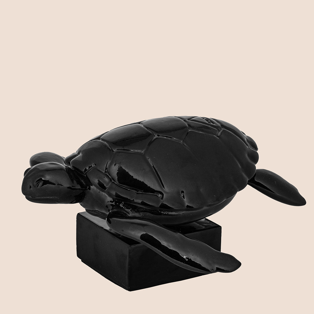 The Symbol Of Steadfastness - Sculpture Set