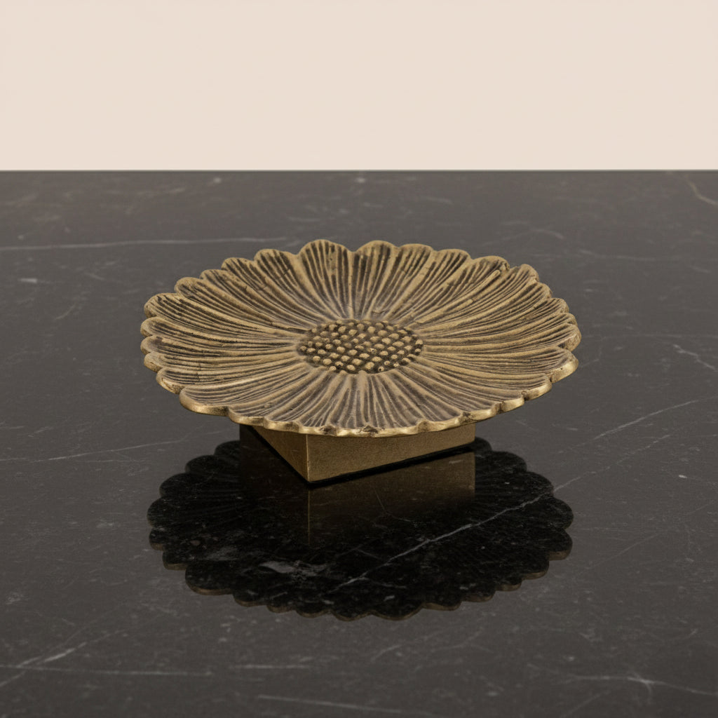 Solstice Bloom Tray & Strata Form Platter - Décor Tray Set