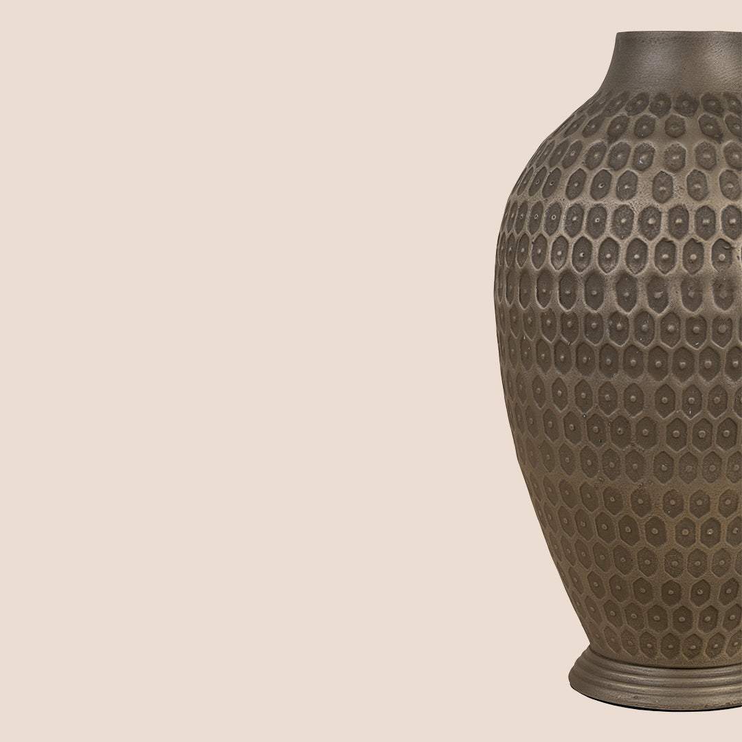 The Forgotten Form - Vase