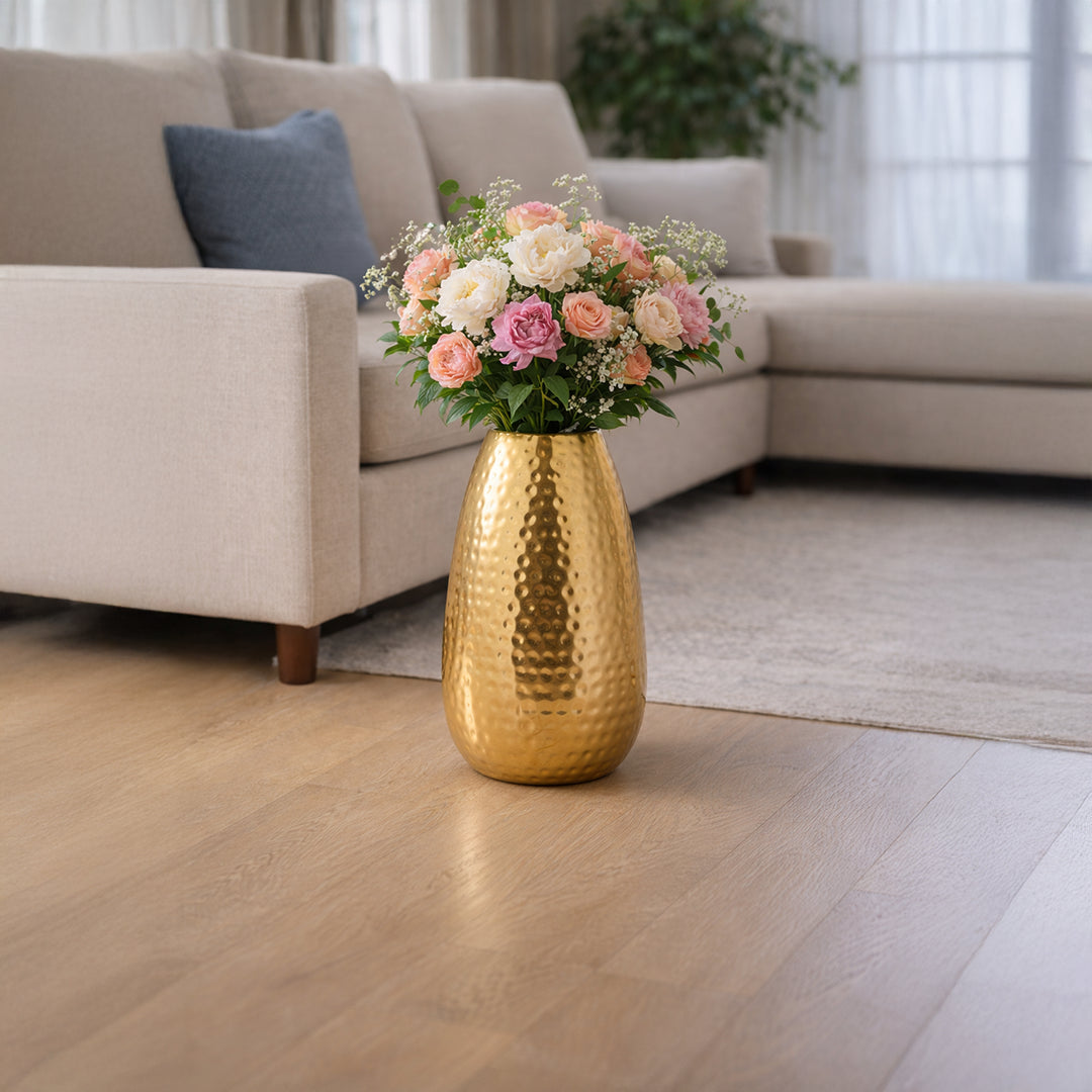 Auric Monument - The Vase