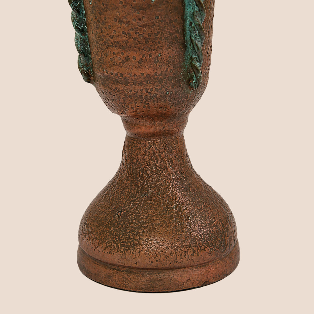 Tides of Unity – The Vase