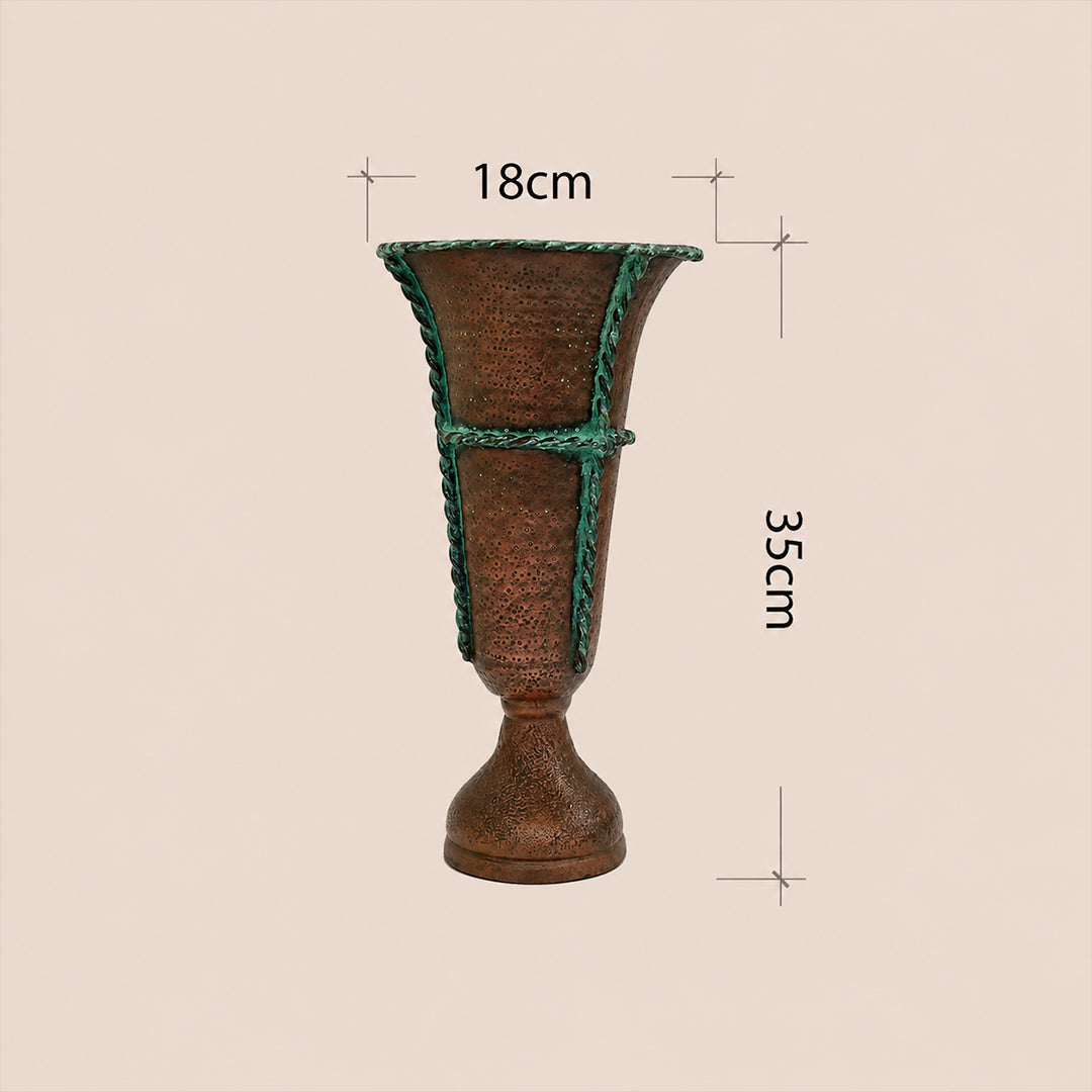 Tides of Unity – The Vase