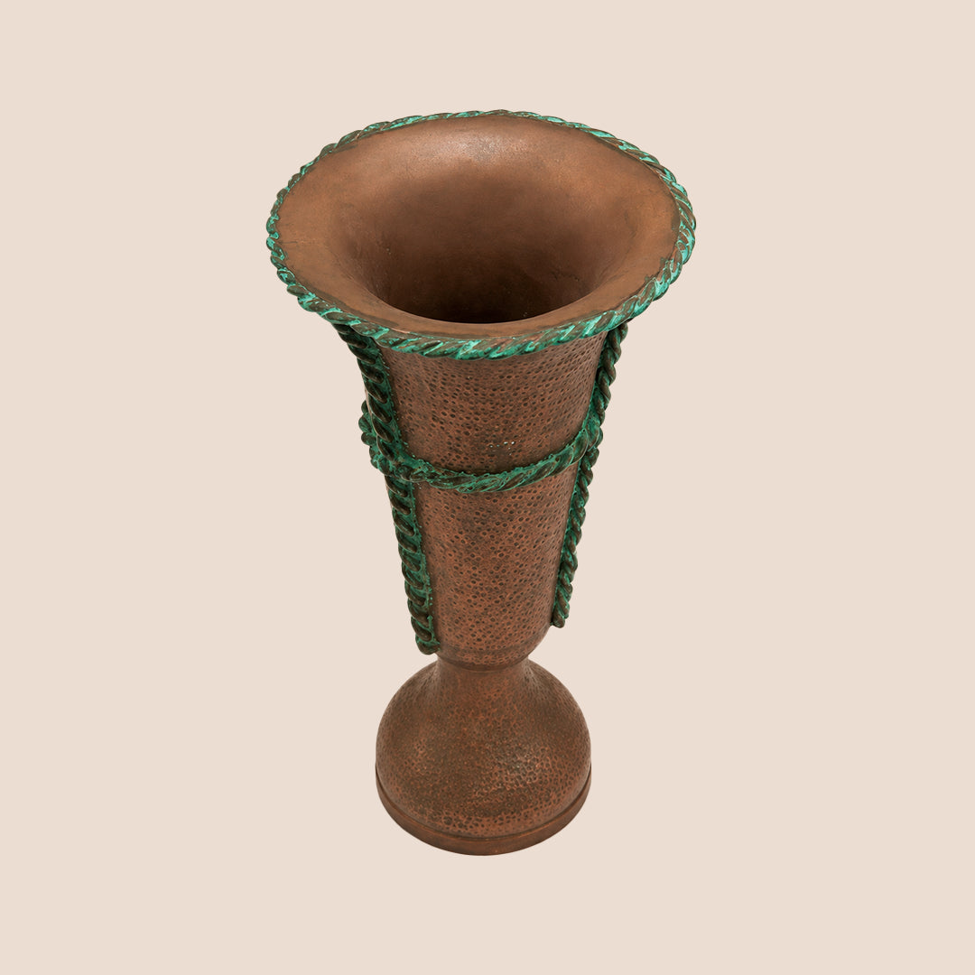 Tides of Unity – The Vase