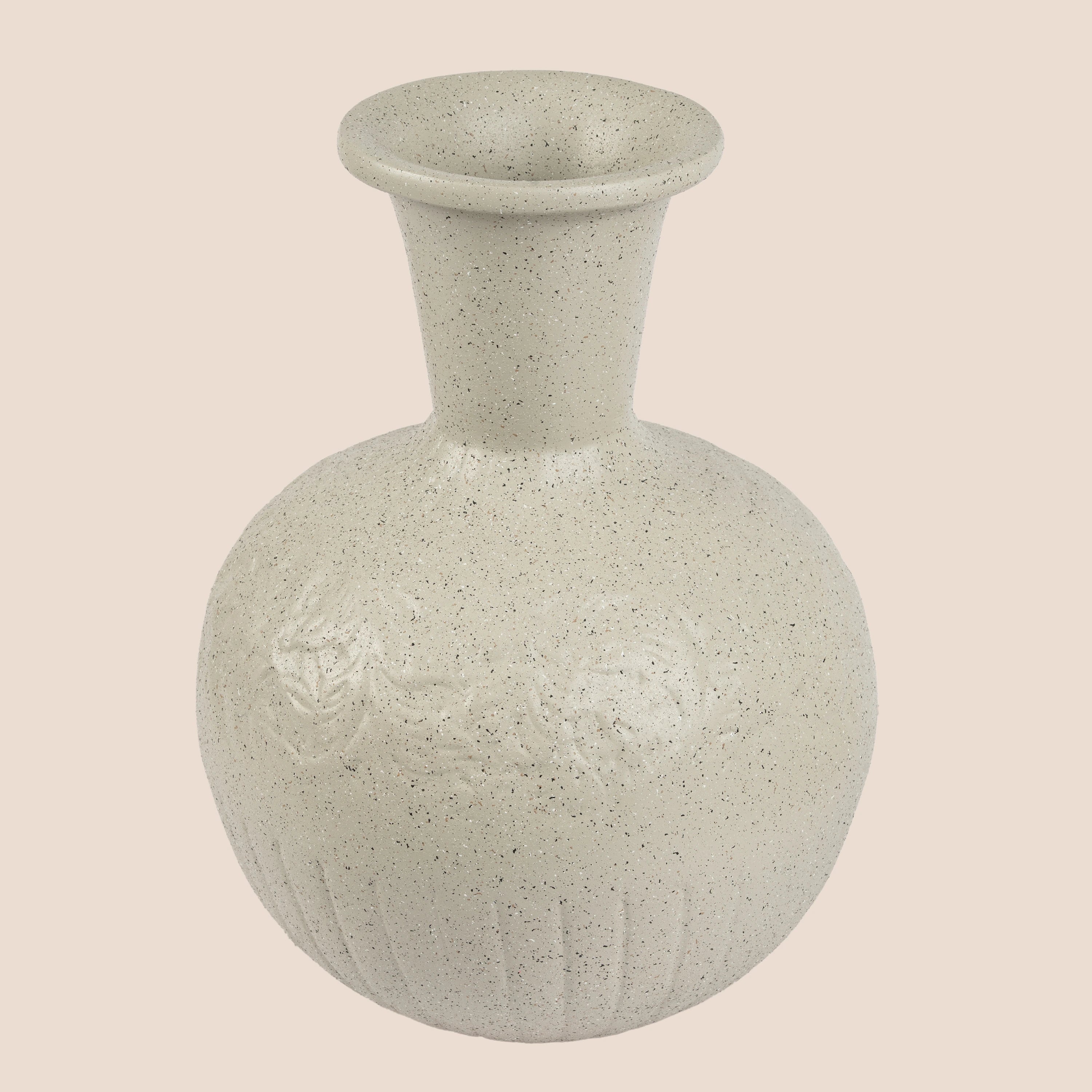 Luna Terra - The Vase