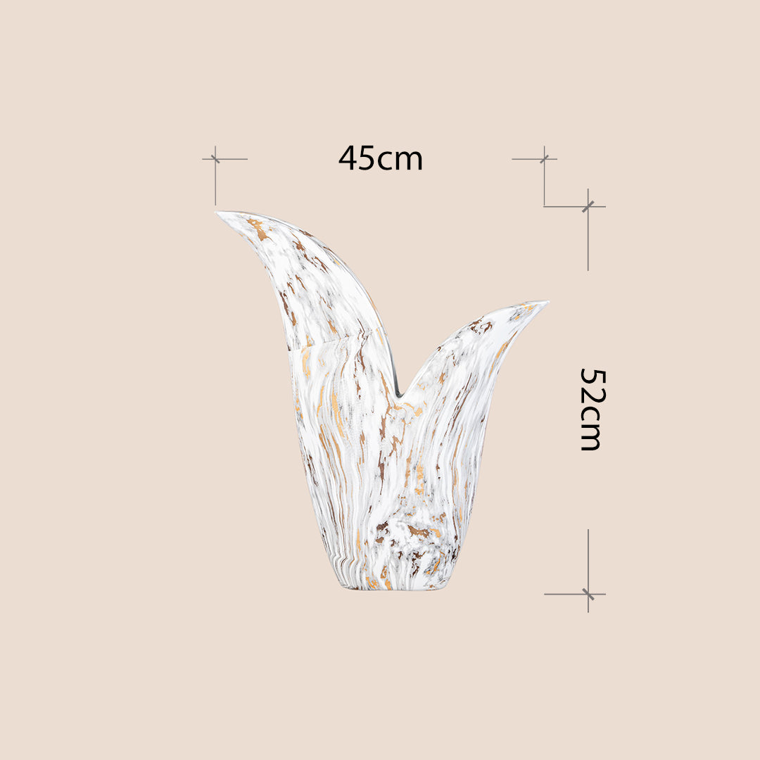Wings of Serenity – The Vase