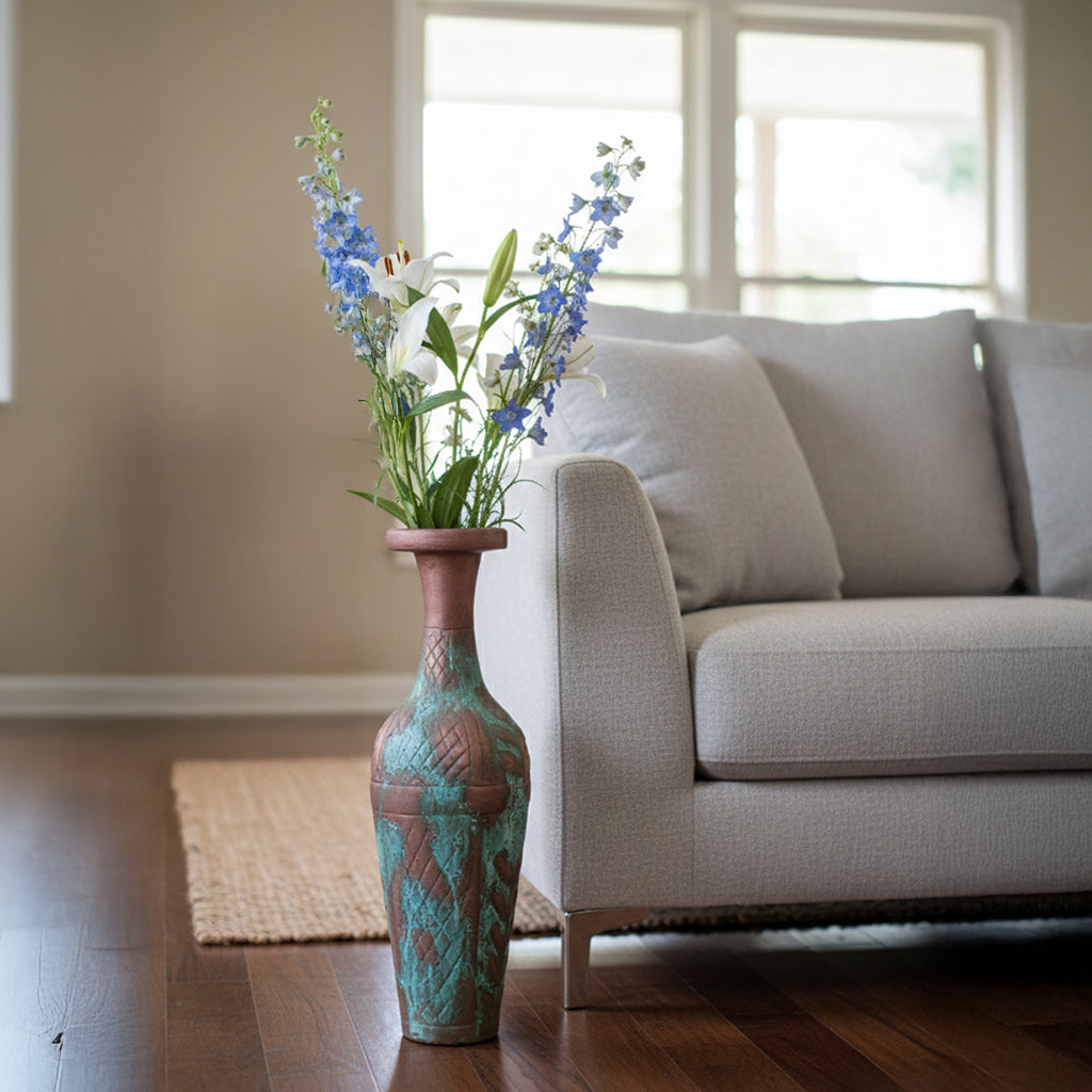 Patina Heritage - The Vase