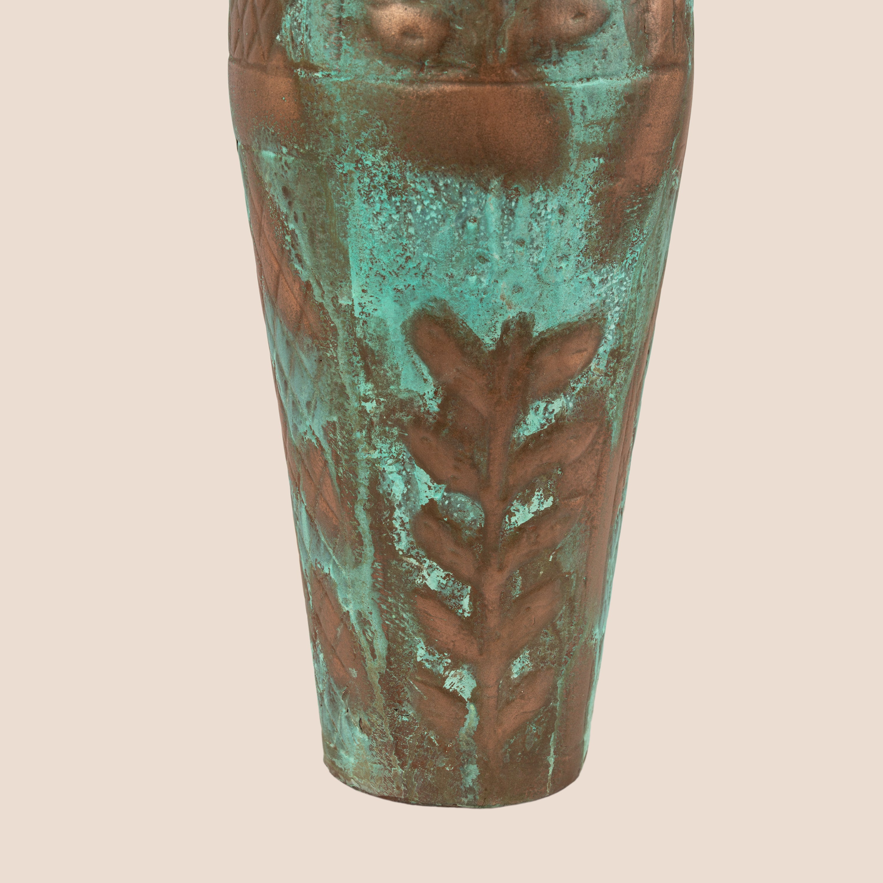 Patina Heritage - The Vase