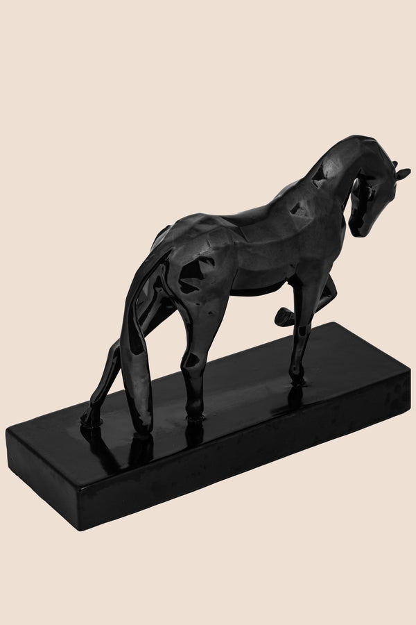 Strength in Stillness - Sculpture