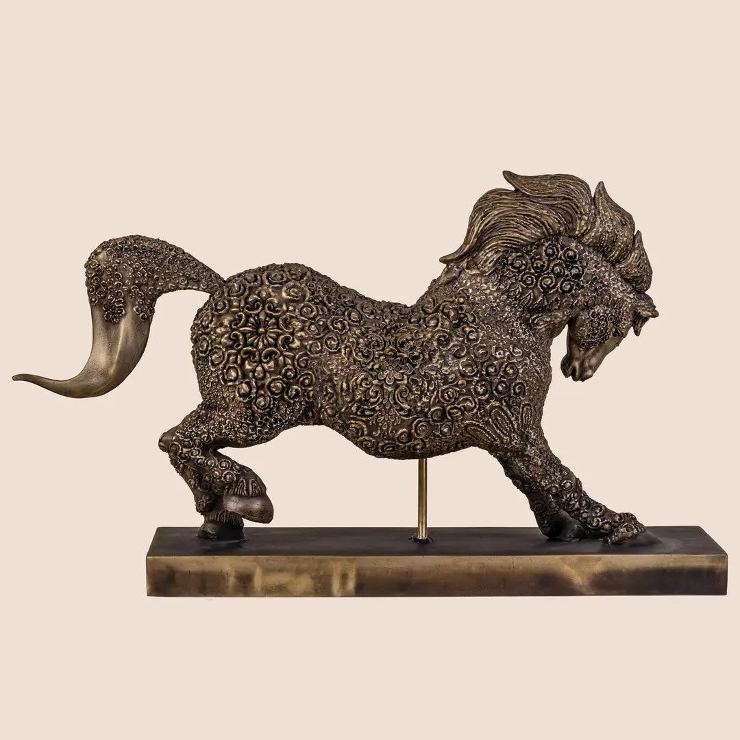 Ashwarath: The Herald of Light and Power- Sculpture - ACad Home