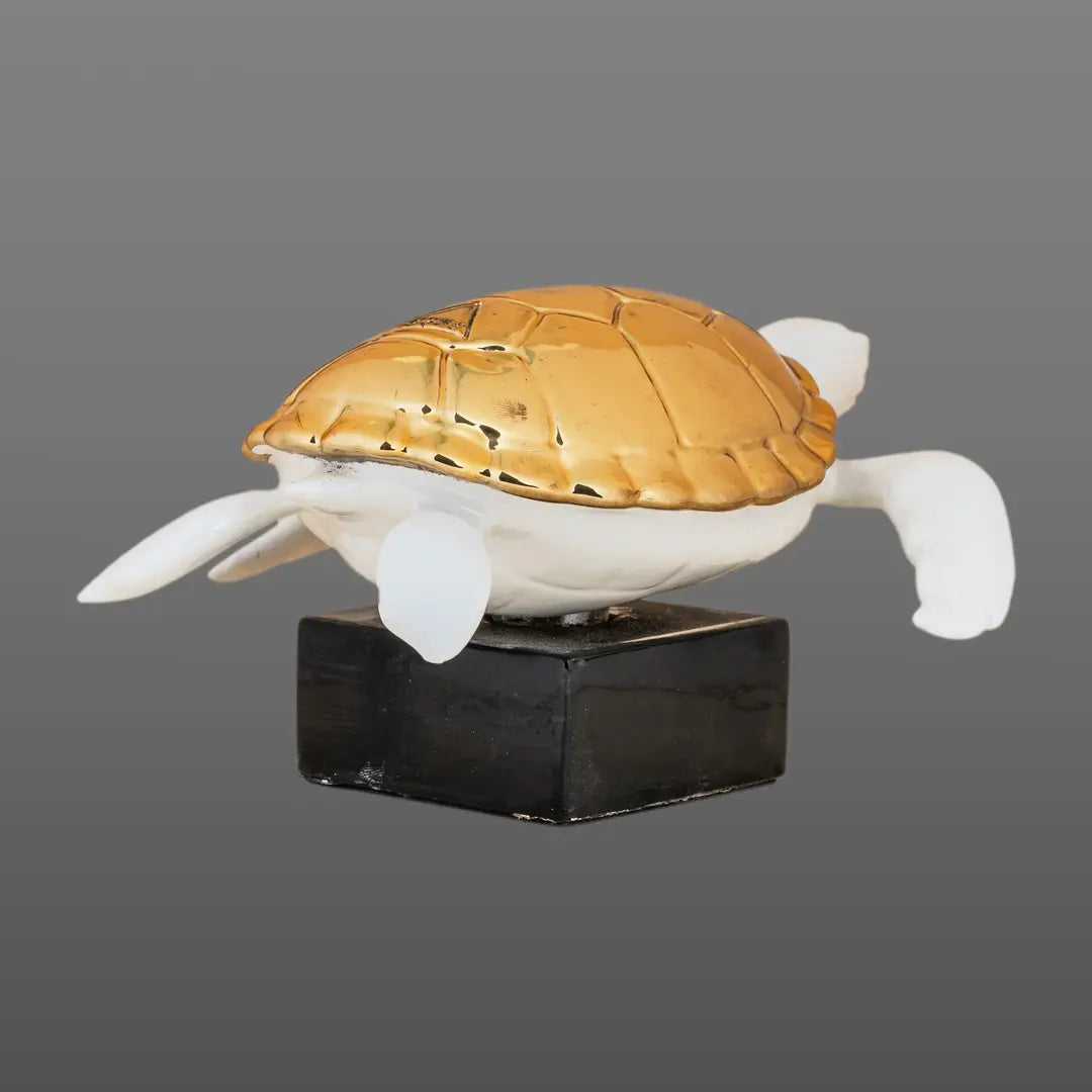 The Symbol of Steadfastness - Sculpture